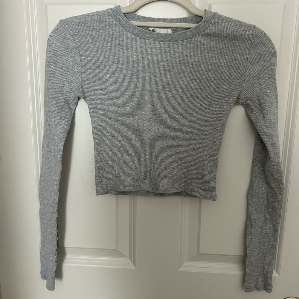 Aritzia long sleeve tee